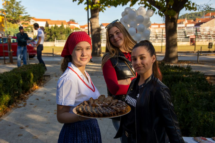 6ddb2450462828abf9aabc88d6bfb7fe Generic